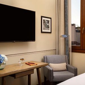 Camera deluxe con letto king size